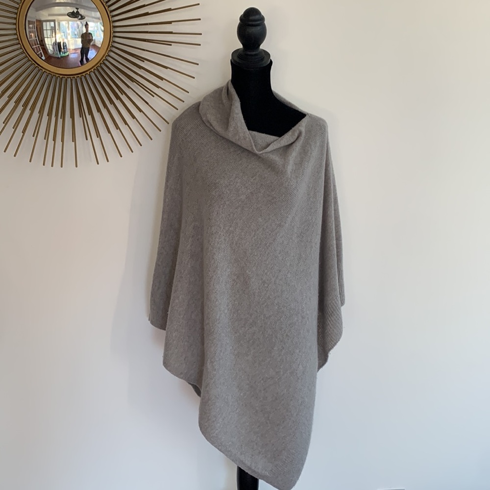 H&M Premium Selection Cashmere-blend Poncho - Light Taupe